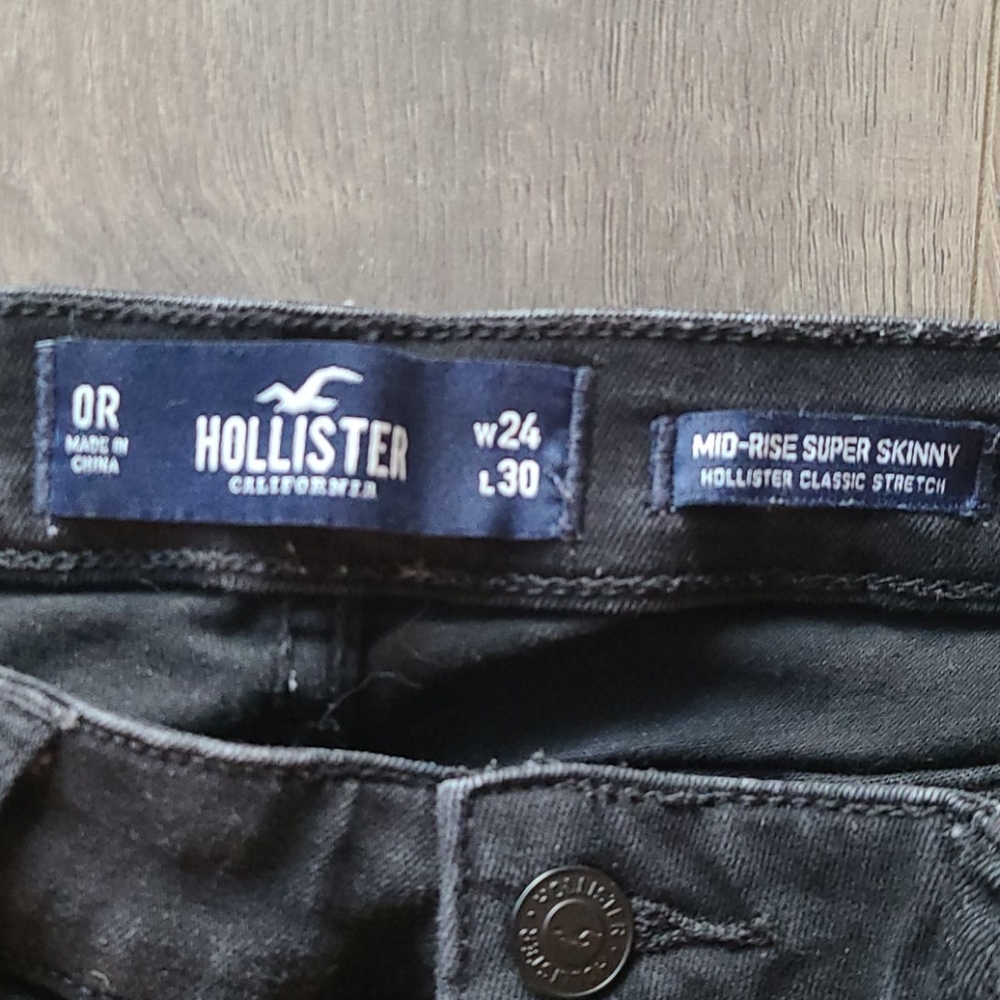 Jeans - Picture 2 of 4